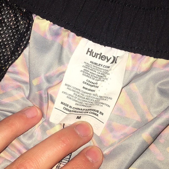 Hurley swim shorts - Picture 2 of 3